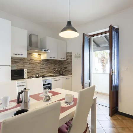 Alice 3 By Interhome Apartman Riva Ligure